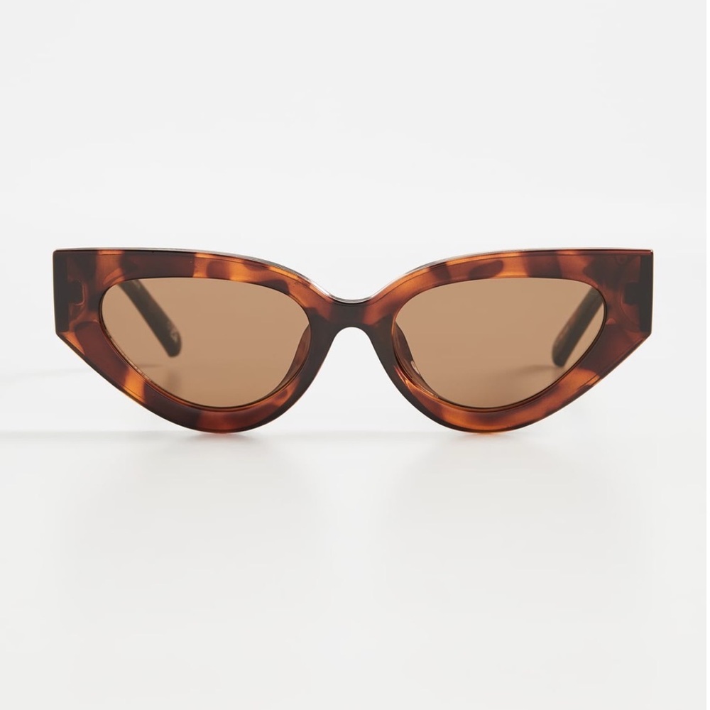Le Specs // Alt Fit Aphrodite Sunglasses
